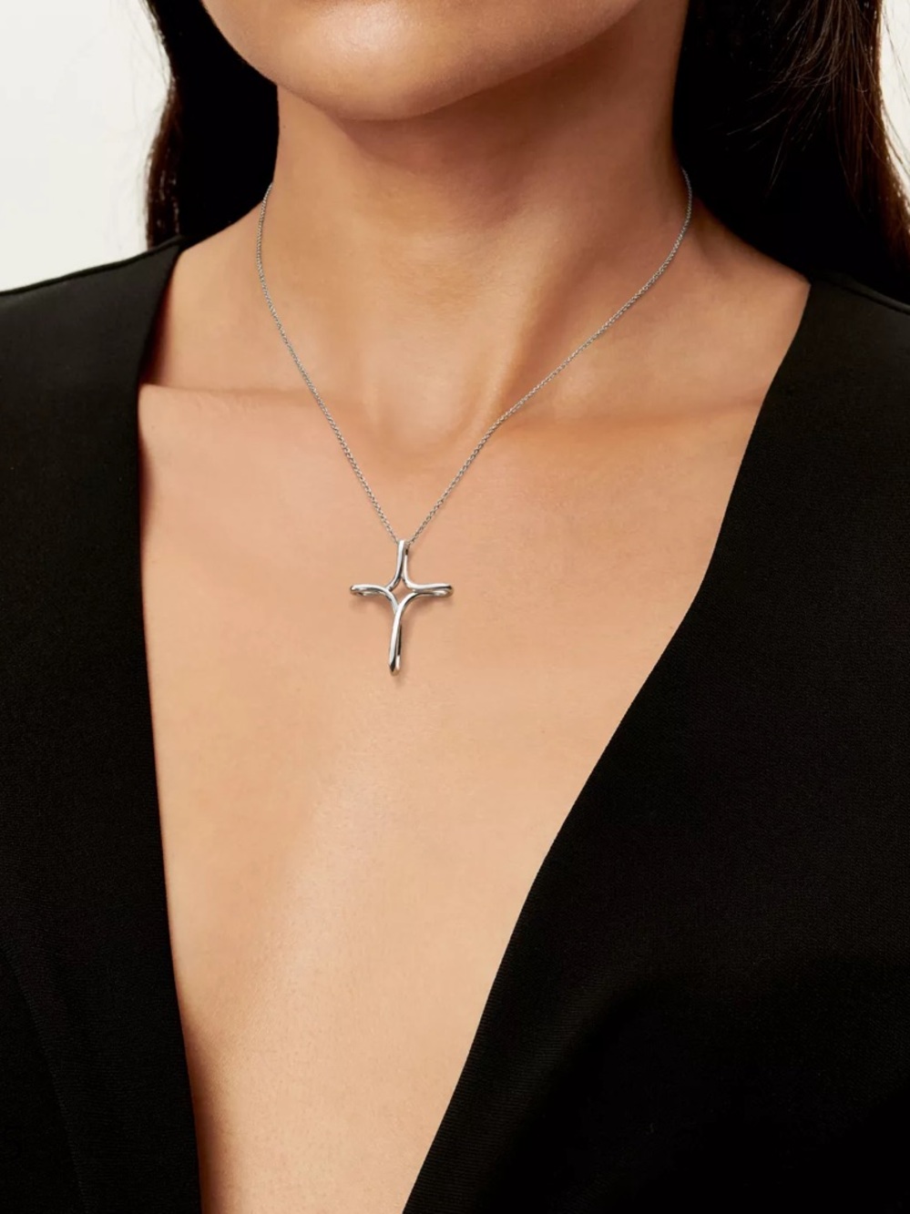 Tiffany & Co. Sterling Silver Elsa Peretti Infinity Cross Pendant & Necklace
